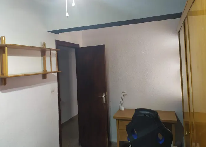 Piso Compartido Cerca De La Universidad Ceu Bed & Breakfast Moncada