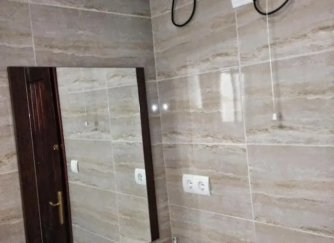 Piso Compartido Cerca De La Universidad Ceu Bed & Breakfast