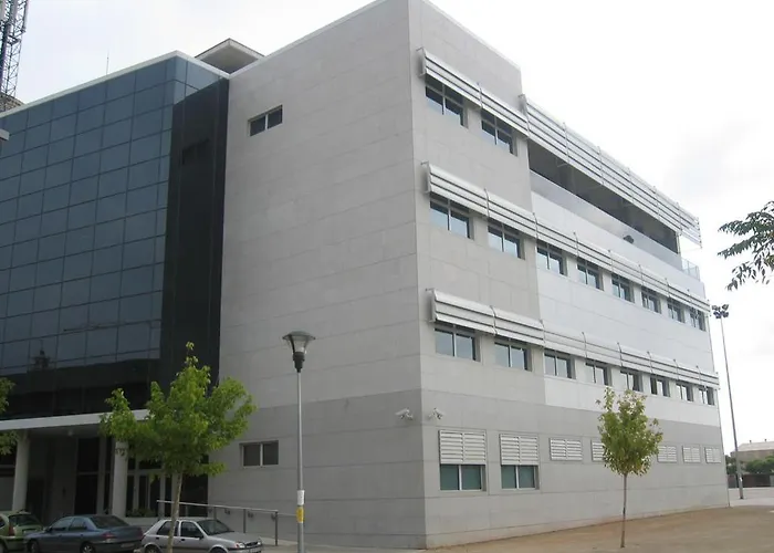 Piso Compartido Cerca De La Universidad Ceu *