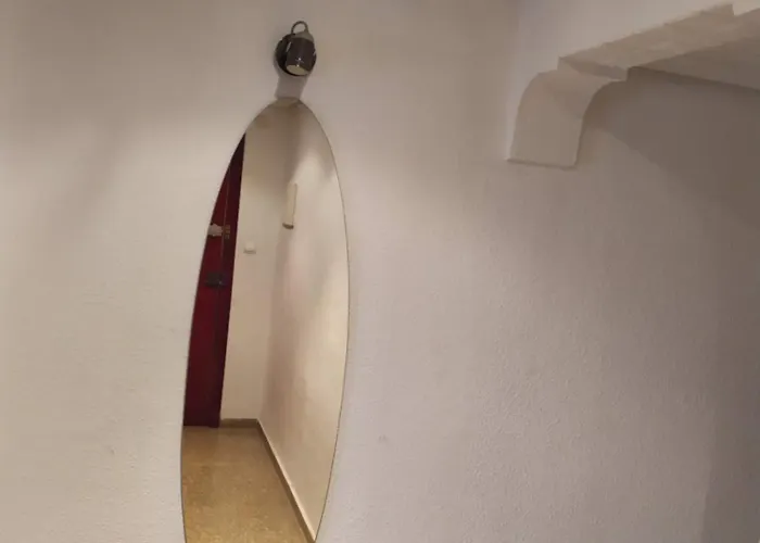 Piso Compartido Cerca De La Universidad Ceu *